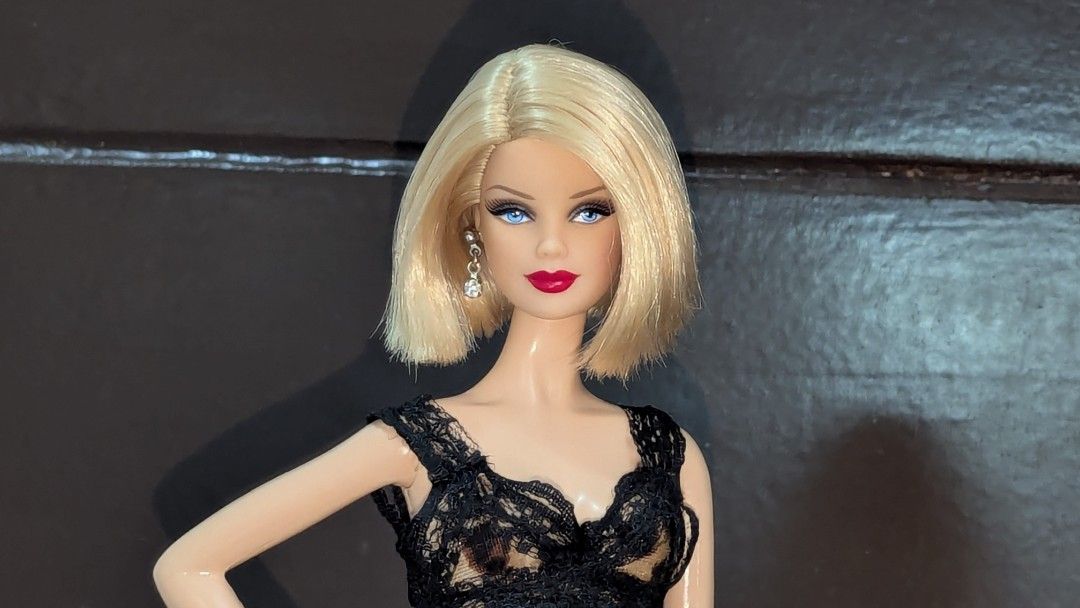 Barbie basic red 01 Mackie (Target exclusive) Barbie doll (Category: Kids Toys) located in Manila. Submitted by ventibard693358 (Listing ID 1468731208, Image 3). Description: 2.5kphp nude doll only price message me sa details 💗.