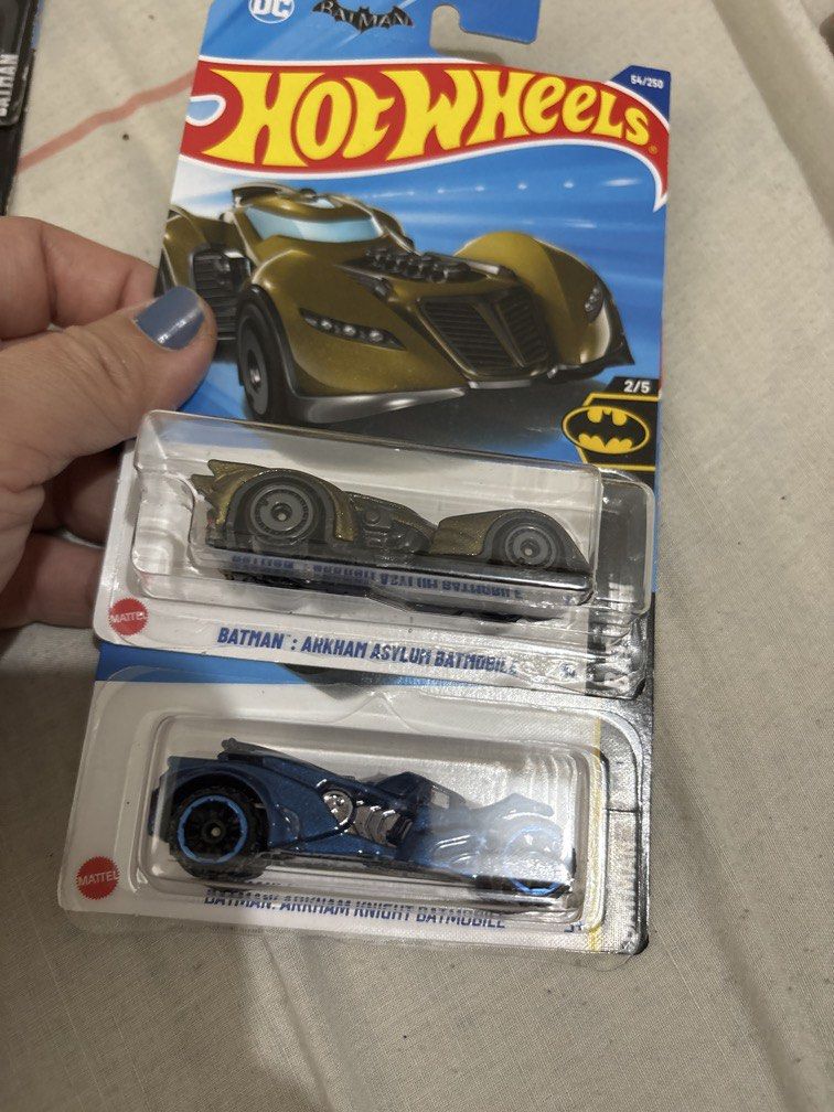 Batman arkham mobile gold and blue set hotwheels (Category: Action & Battle Toys) located in Manila. Submitted by vintageaccessories (Listing ID 1468724656, Image 2). Description: .