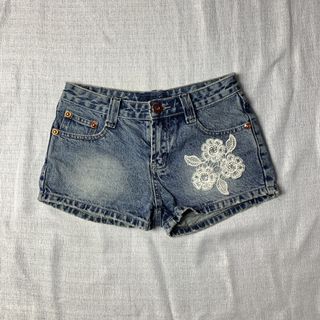 (Category: ) located in . Submitted by shop_ms.lai (Listing ID 1468817290, Image 1). Description: .