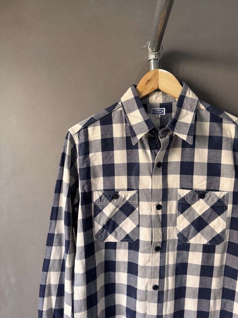 Beams - Workwear Flannel L/s (Category: Activewear) located in Cabuyao City. Submitted by _streetflavor (Listing ID 1468780654, Image 3). Description: Beams - Workwear Flannel L/s Used Size: medium Length: 26 Width: 19.5 -980 pesos Dm.
