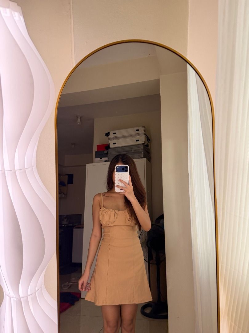 Beige Mini Dress (Category: Dresses) located in Mandaluyong City. Submitted by prelovedbyrinoa_ (Listing ID 1468851680, Image 1). Description: Preloved — wear once ♡ Size: XS–S ♡ Location: Mandaluyong City ♡ Lalamove / Grab Express available.