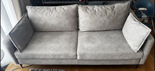 (Category: ) located in . Submitted by luckyriver-e606 (Listing ID 1468859134, Image 1). Description: .