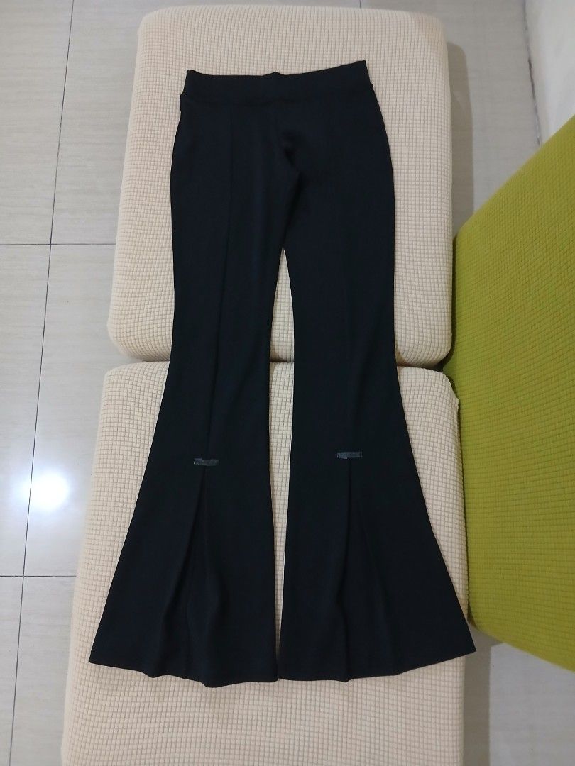 Bell bottoms, black flared pants trousers (Category: Other Bottoms) located in Manila. Submitted by freedog_c9a74d (Listing ID 1468728685, Image 1). Description: Bell bottoms or flared trousers,black pants. size 27 fit to 28.
