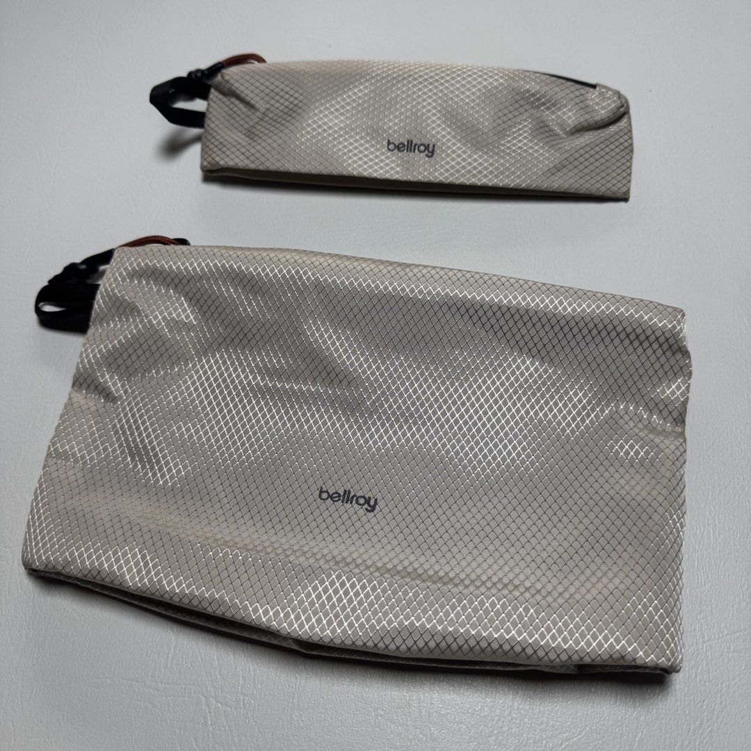 BELLROY LITE POUCH DUO EXCELLENT CONDITION NO ISSUE (Category: Belt bags, Clutches and Pouches) located in Guagua. Submitted by el_outdoor (Listing ID 1468717395, Image 3). Description: BELLROY LITE POUCH DUO EXCELLENT CONDITION NO ISSUE.