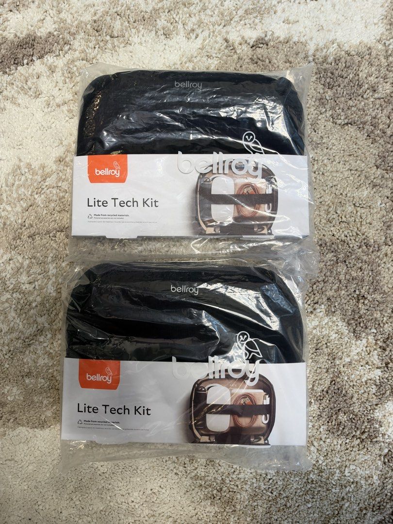 Bellroy Lite Tech Kit (Category: Belt bags, Clutches and Pouches) located in Pasig City. Submitted by ecrz19 (Listing ID 1468749683, Image 1). Description: 2 sets available Srp is 3190 selling for only 1800 Location: Ortigas center, Pasig.
