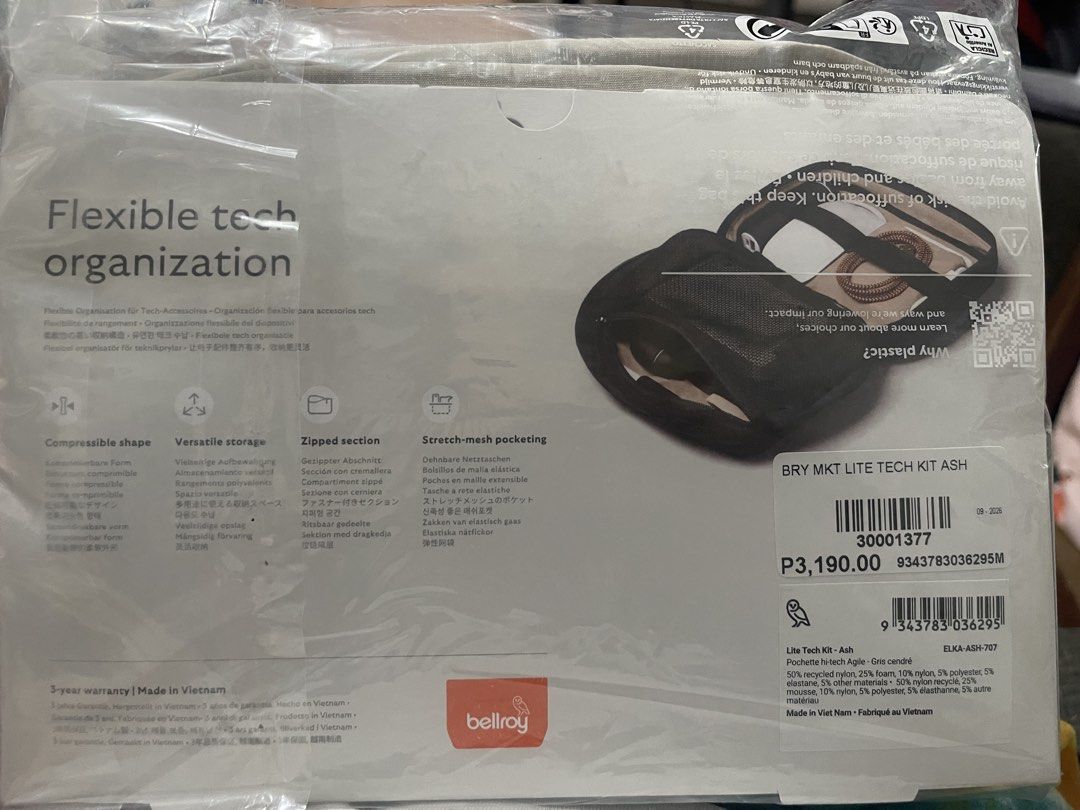 Bellroy lite tech kit (Category: Camera Bags & Carriers) located in Muntinlupa City. Submitted by calmriver_1ff07e (Listing ID 1468758070, Image 2). Description: Brandnew.