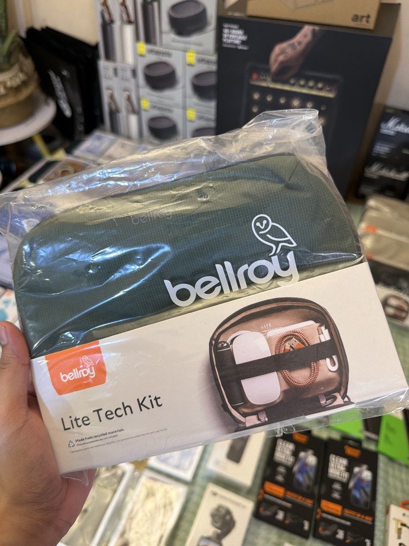 Bellroy Tech Kit (Category: Camera Bags & Carriers) located in Quezon City. Submitted by law.1789 (Listing ID 1468915608, Image 1). Description: SRP - 3190 Sale Price - 1599 - Brand: Bellroy - Model: Lite Tech Kit - Color: Spruce (Forest Green) - Condition: Brand new in original packaging - Features flexible shape, versatile storage, and zipped section with stretch-mesh pocketing - Crafted from sustainable recycled materials - Perfect for organiz