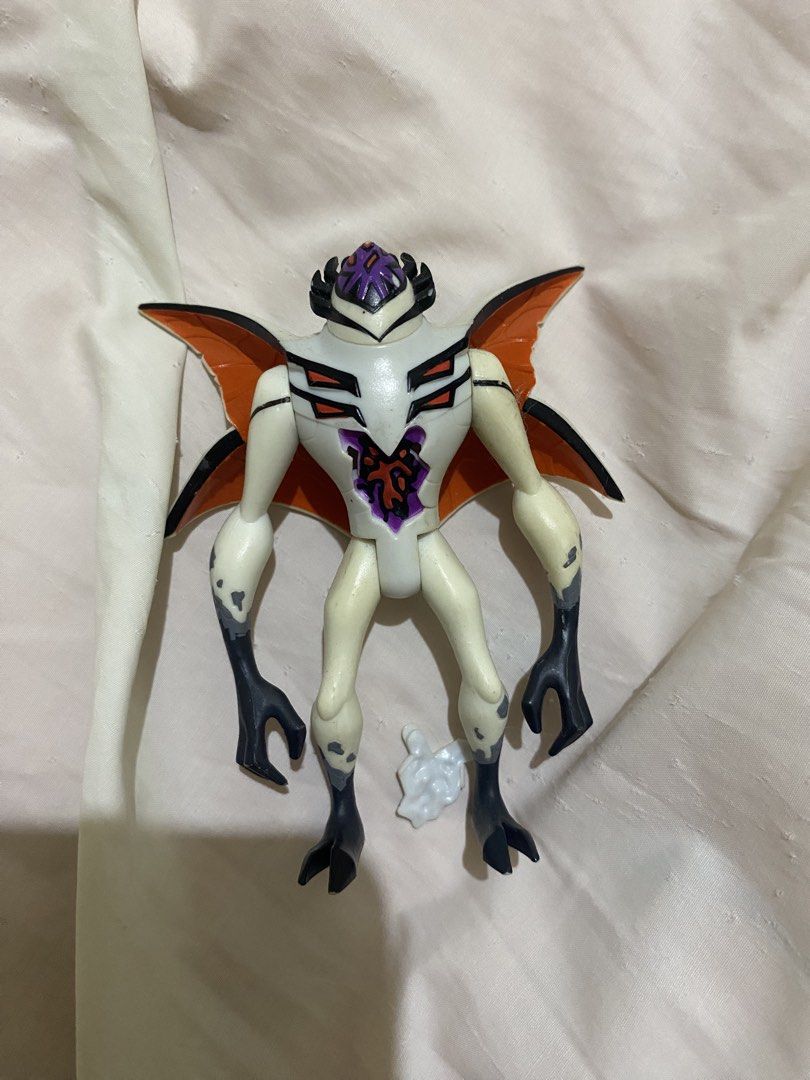 Ben 10 high breed Action Figure (Category: Action & Battle Toys) located in Manila. Submitted by isellprelovedtoys (Listing ID 1468744535, Image 1). Description: .