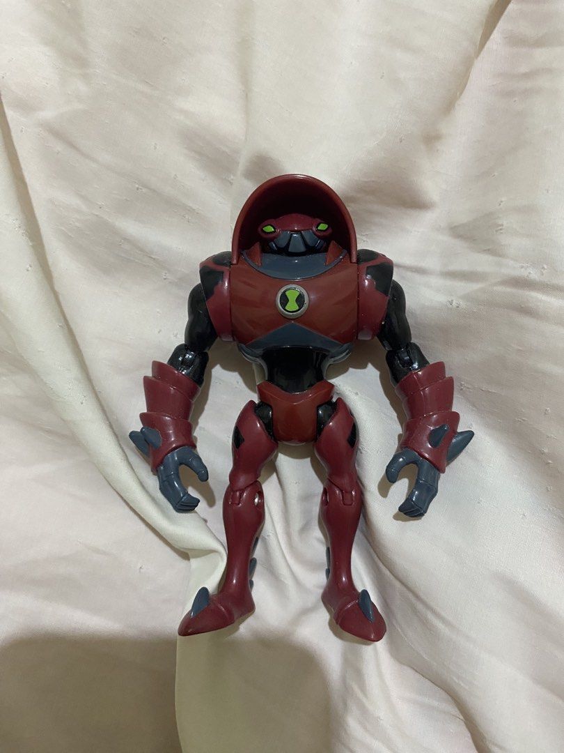 Ben 10 water hazard Alien Action Figure (Category: Figurines & Statues) located in Manila. Submitted by isellprelovedtoys (Listing ID 1468744788, Image 1). Description: .