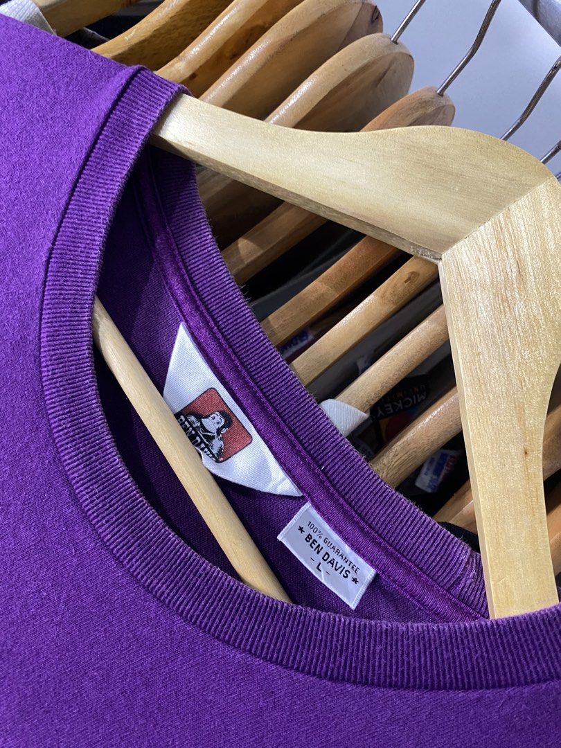 ben davis pocket tee Purple shirt (Category: Formal Shirts) located in Dasmarinas. Submitted by ridgeridethrift (Listing ID 1468748657, Image 3). Description: Width - 27 Length - 21.5 Color rate : 9/10, minor fade.