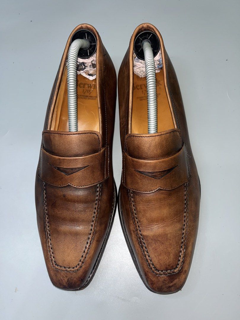 Berwick 1707 penny loafers (Category: Casual Shoes) located in Lala. Submitted by adrian.885 (Listing ID 1468747684, Image 3). Description: Berwick 1707 penny loafers crafted in a beautiful burnished brown/cuero calf leather. NAPAKA SOLID TALAGA WALANG DEEP ISSUE MINIMAL LANG OPEN FOR RESERVATION FOR 15 days Down payment 350 pesos.