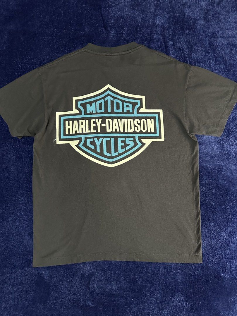 Betty Boop × Harley Davidson Tshirt (Category: Tshirts & Polo Shirts ) located in Quezon City. Submitted by rackculture (Listing ID 1468805180, Image 2). Description: 👕 Size Available: Large 21 width 29 length Size XL 22.5 width 29 length 🧵Single Stitch All the Way 🏷️ HD on Tag ₱ 1,500 only 📩 Message us to order.