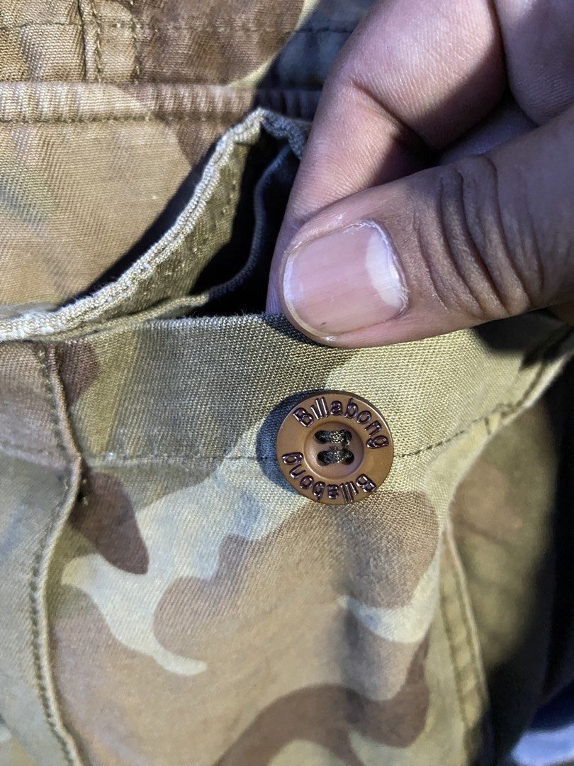 Billabong Cammou Cargo Shorts (Category: Shorts) located in Malaybalay. Submitted by marjurielo67547 (Listing ID 1468783847, Image 3). Description: .