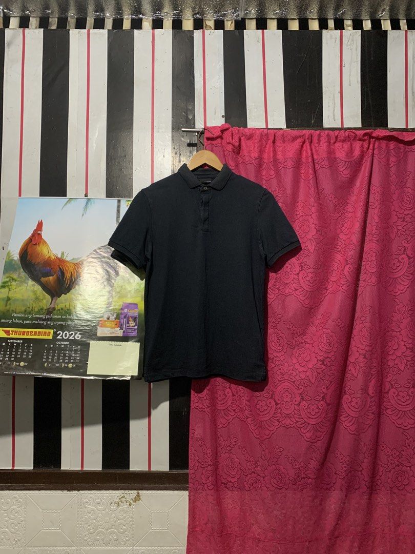 Black Armani Poloshirt (Category: Tshirts & Polo Shirts ) located in Iligan City. Submitted by kierrehv (Listing ID 1468718402, Image 1). Description: Black Armani Poloshirt 8.8/10 cr 19x26 No issues (but off).