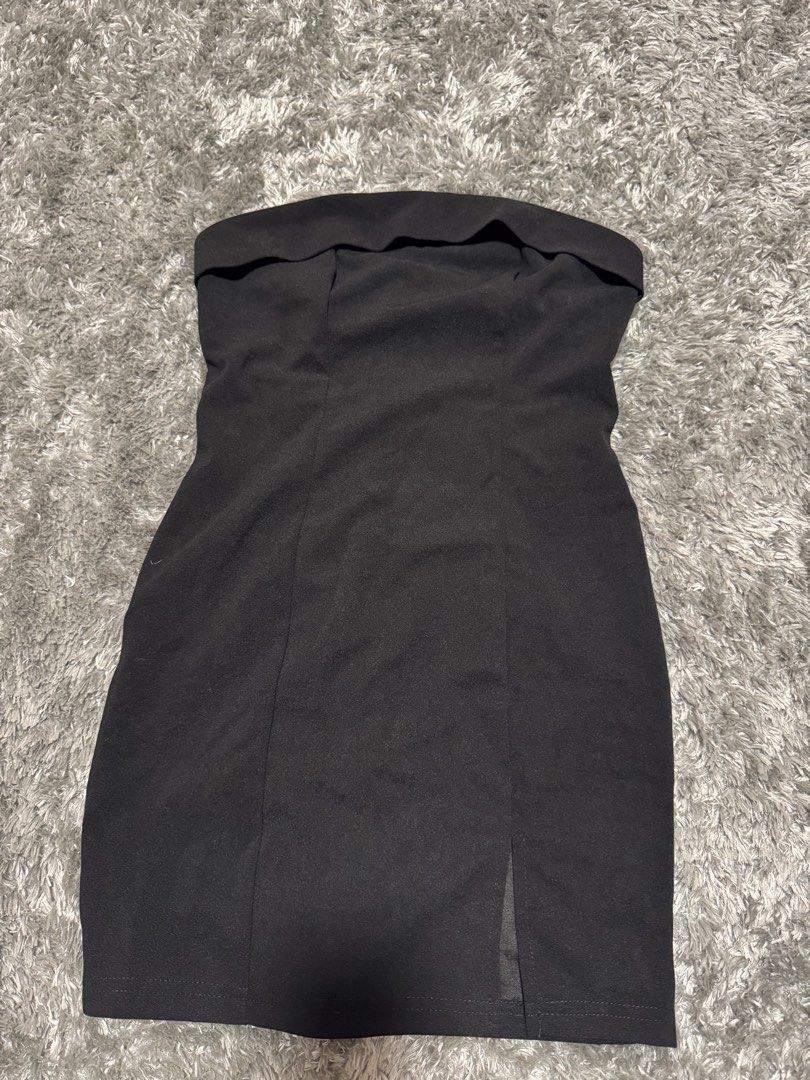 Black dress (Category: Dresses) located in Manila. Submitted by rluvs09 (Listing ID 1468889952, Image 2). Description: .