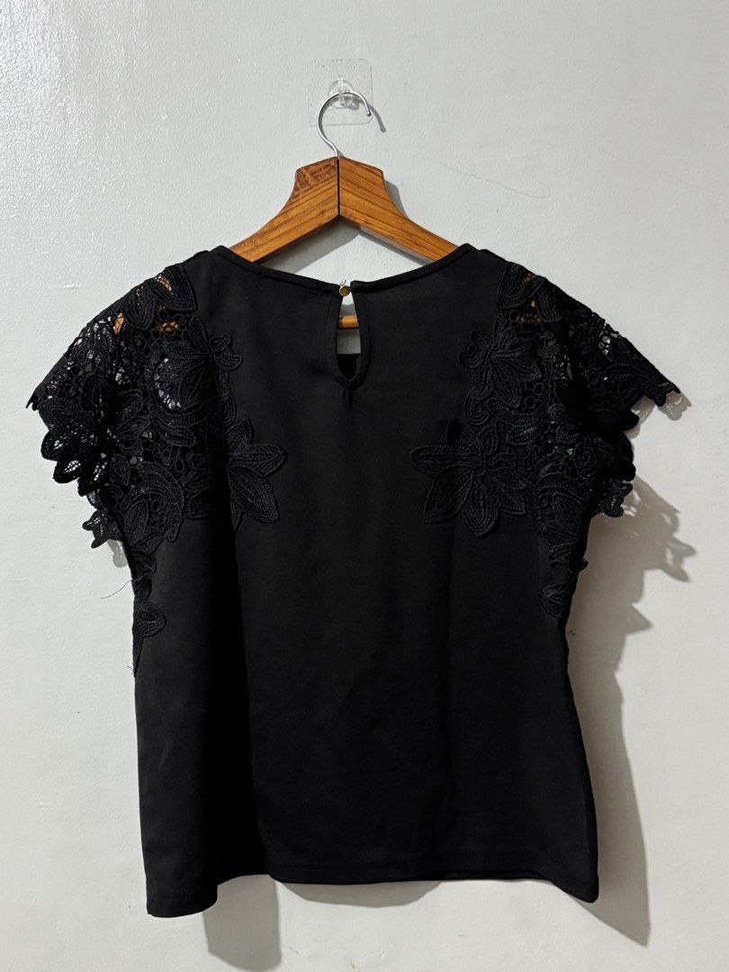 Black Lace blouse (Category: Blouses) located in Pateros City. Submitted by thetidyfind (Listing ID 1468833788, Image 2). Description: .