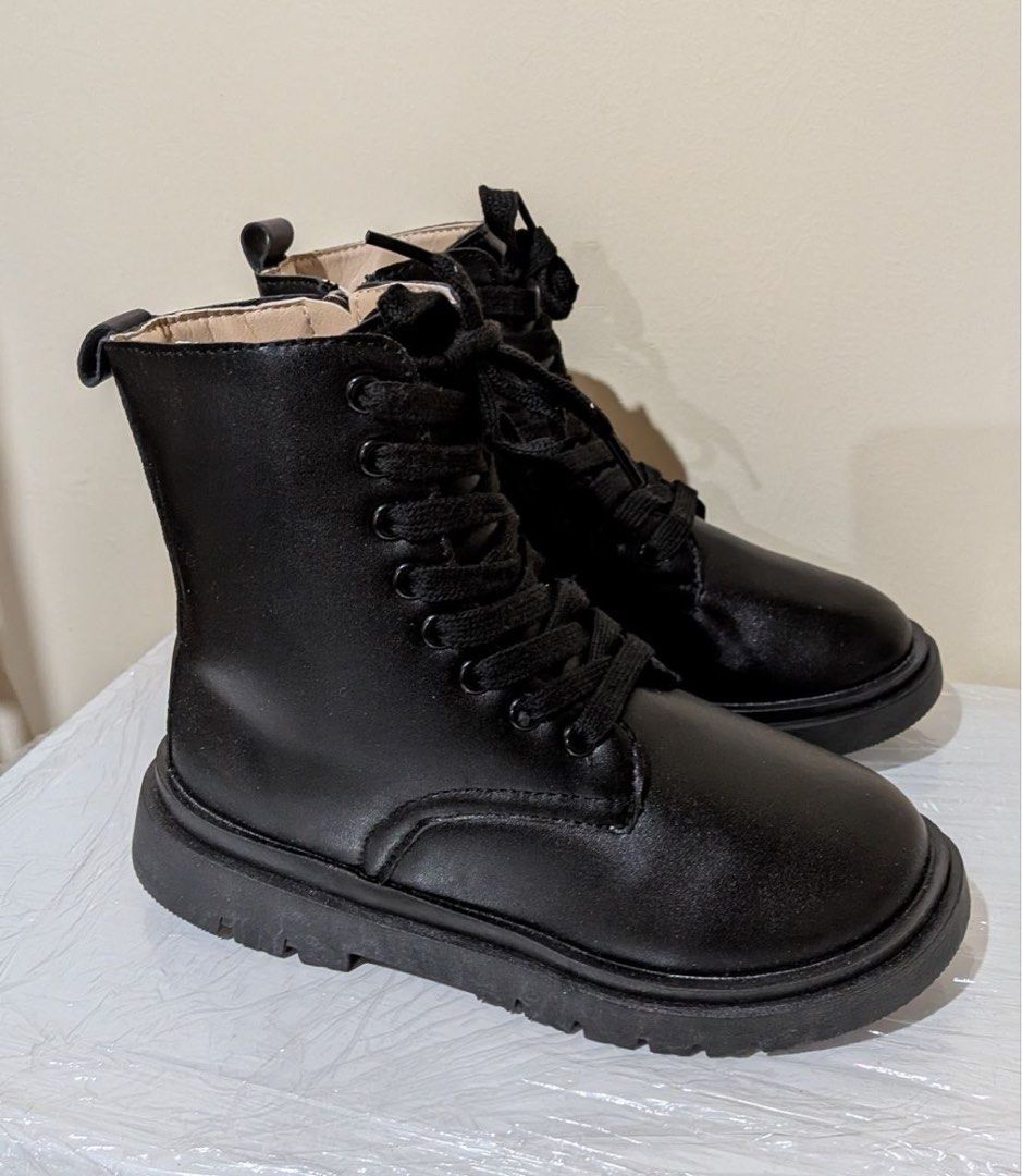Black lace up combat boots kids (Category: Boots) located in Baguio. Submitted by suffering (Listing ID 1468920844, Image 1). Description: Baguio .