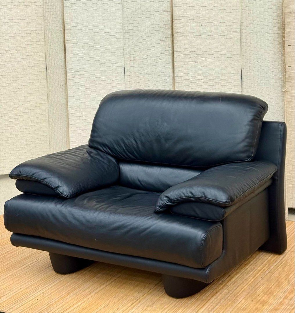 Black Leather Armchair (Category: Chairs) located in Manila. Submitted by justinlei.103 (Listing ID 1468846507, Image 3). Description: JAPAN SURPLUS SINGLE BLACK LEATHER SOFA IN GOOD CONDITION SIZE: 16H x 49L x 34.5W inches.