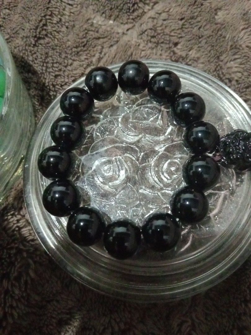 Black onyx with piyao accent bracelet (Category: Precious Stones) located in Batangas. Submitted by girlmeetspurple (Listing ID 1468810459, Image 2). Description: .