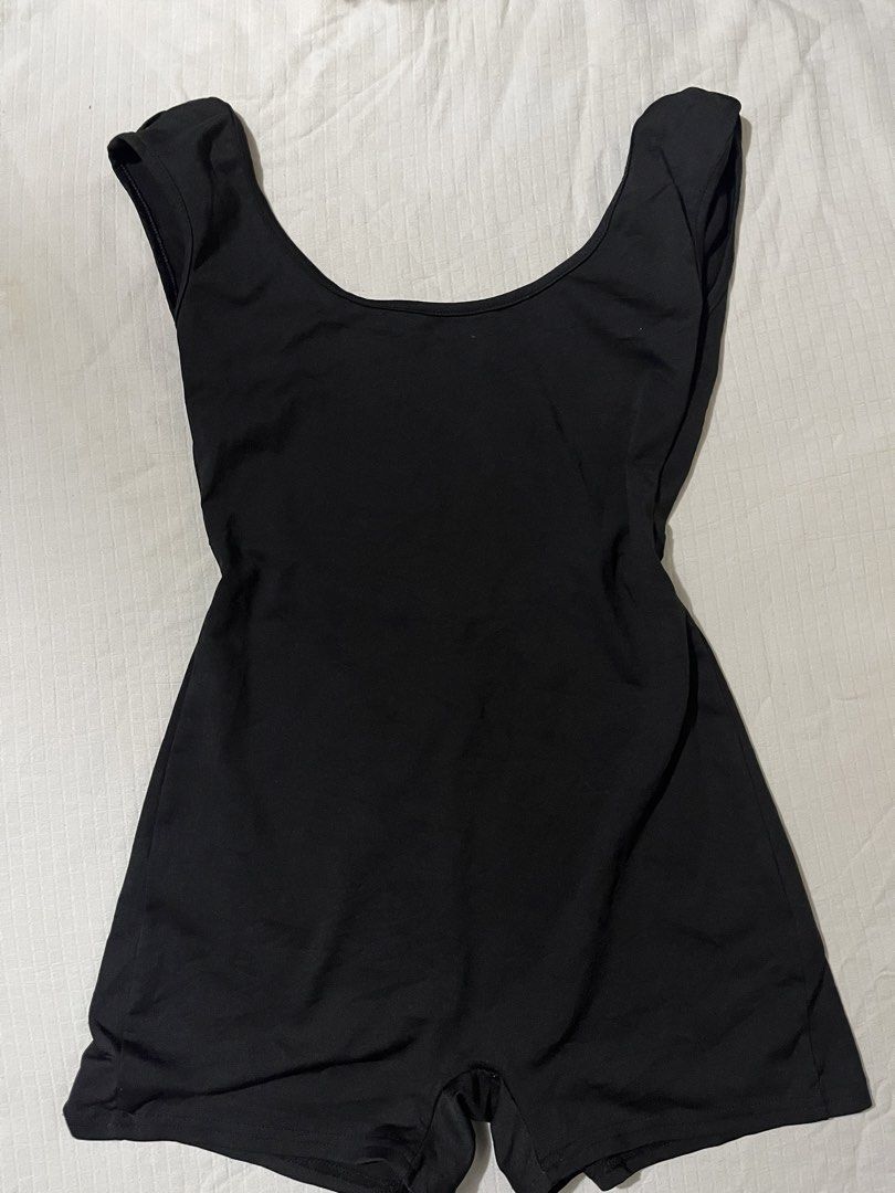 Black Scoop Neck Workout Romper (Category: Rompers) located in Quezon City. Submitted by earthtodior (Listing ID 1468732862, Image 1). Description: - Color: Classic Black - Design: Scoop neckline with wide straps and minimal seams - Fit: Fitted silhouette through the bodice and shorts - Material: Stretchy, comfortable fabric for easy movement - Versatility: Ideal for workouts, dance classes, or casual wear.