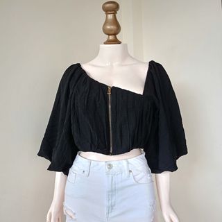 (Category: ) located in . Submitted by green.trendsetter (Listing ID 1468821758, Image 1). Description: .