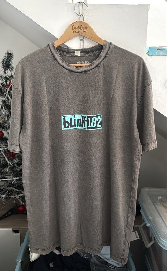 BLINK-182 (Category: Tshirts & Polo Shirts ) located in Cavite. Submitted by handpickedshirts (Listing ID 1468777611, Image 3). Description: New, vintage-style Approx L30in W23in laid flat Actual photos .