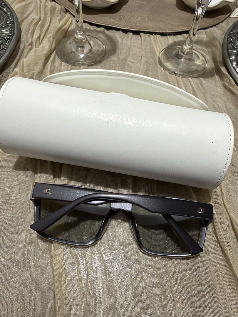 Blue Elephant Sunglasses (Category: Sunglasses & Eyewear) located in Taguig. Submitted by declutterprince2 (Listing ID 1468865046, Image 3). Description: Brand New Price P3,500 RFS: Decluttering With case With box.