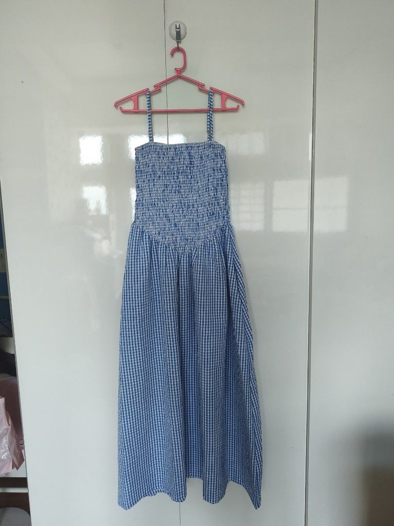 Blue Gingham Smocked Dress Maxi (Category: Dresses) located in Manila. Submitted by smilefashion08 (Listing ID 1468790619, Image 1). Description: Fits XS-M Length 43.