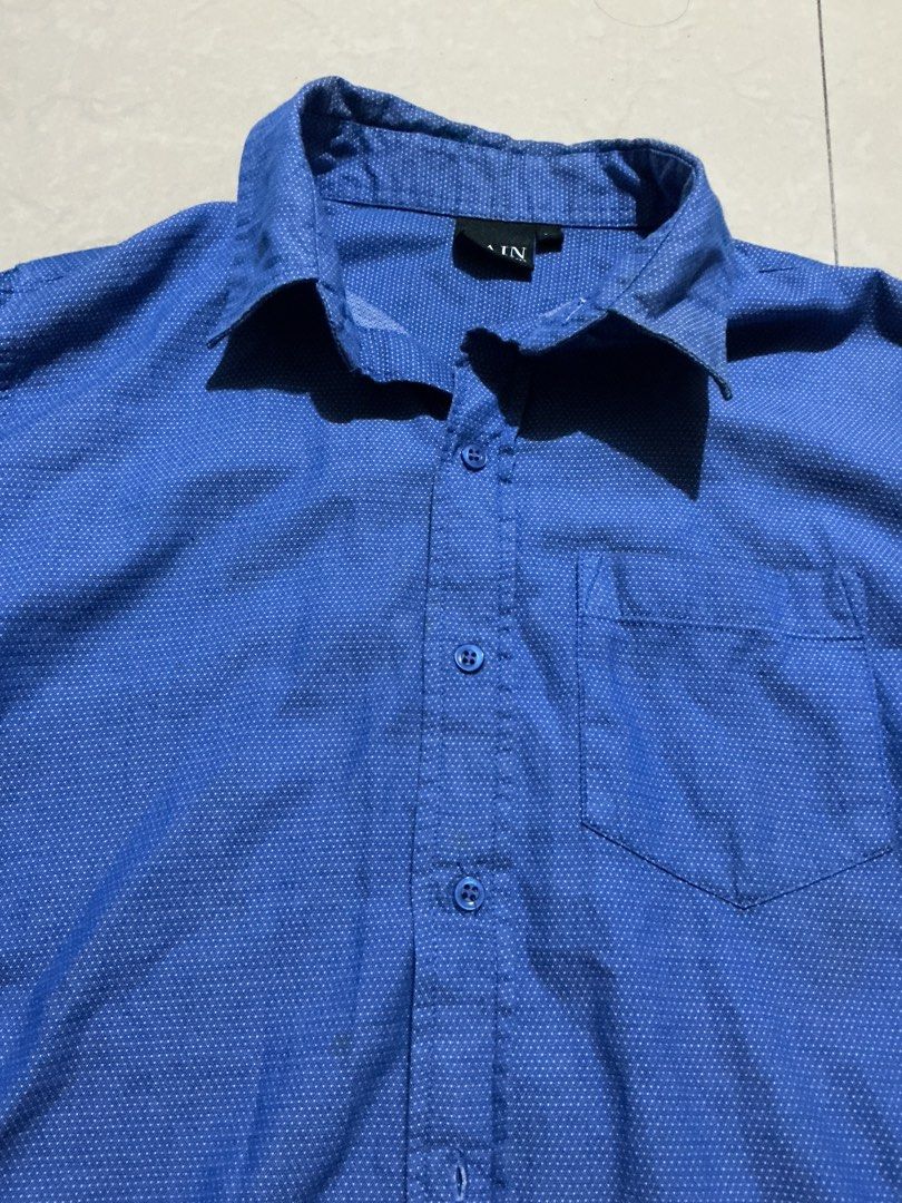 Blue Polka Dot Long Sleeve Shirt (Category: Longsleeves) located in Bulacan. Submitted by toogoodtobegarbage (Listing ID 1468845168, Image 2). Description: - Brand: Main Street - Style: Long sleeve button-up shirt - Color: Blue with subtle white polka dots - Size: Small- Medium - no flaws/ stains.