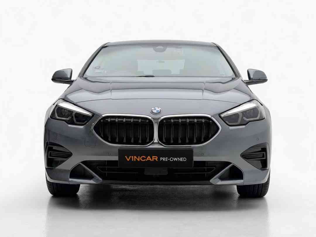 (Category: ) located in . Submitted by vincar_pre-owned (Listing ID 1468867418, Image 1). Description: .