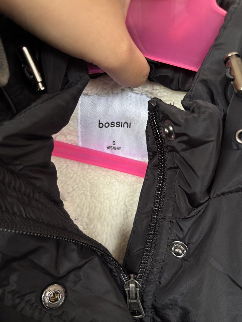 Bossini Puffer Jacket (Category: Coats, Jackets and Outerwear) located in Puerto Princesa. Submitted by 18arc (Listing ID 1468752367, Image 2). Description: .