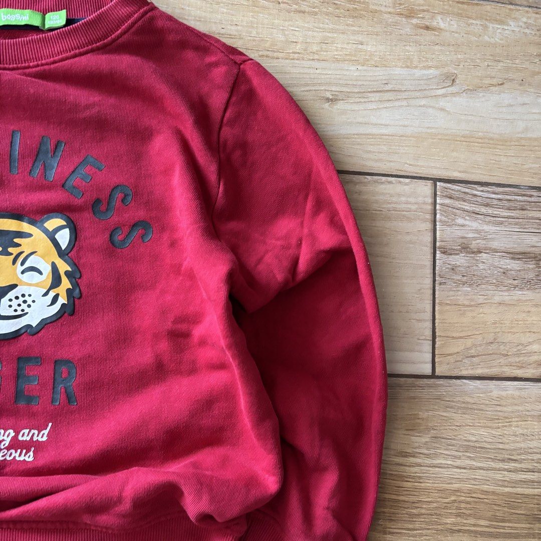bossini red tiger sweater (Category: Coats, Jackets and Outerwear) located in Calamba. Submitted by wearlikenobody (Listing ID 1468741034, Image 3). Description: Length: 19” Width: 15” Condition: 10/10 Issue: none Size: S .