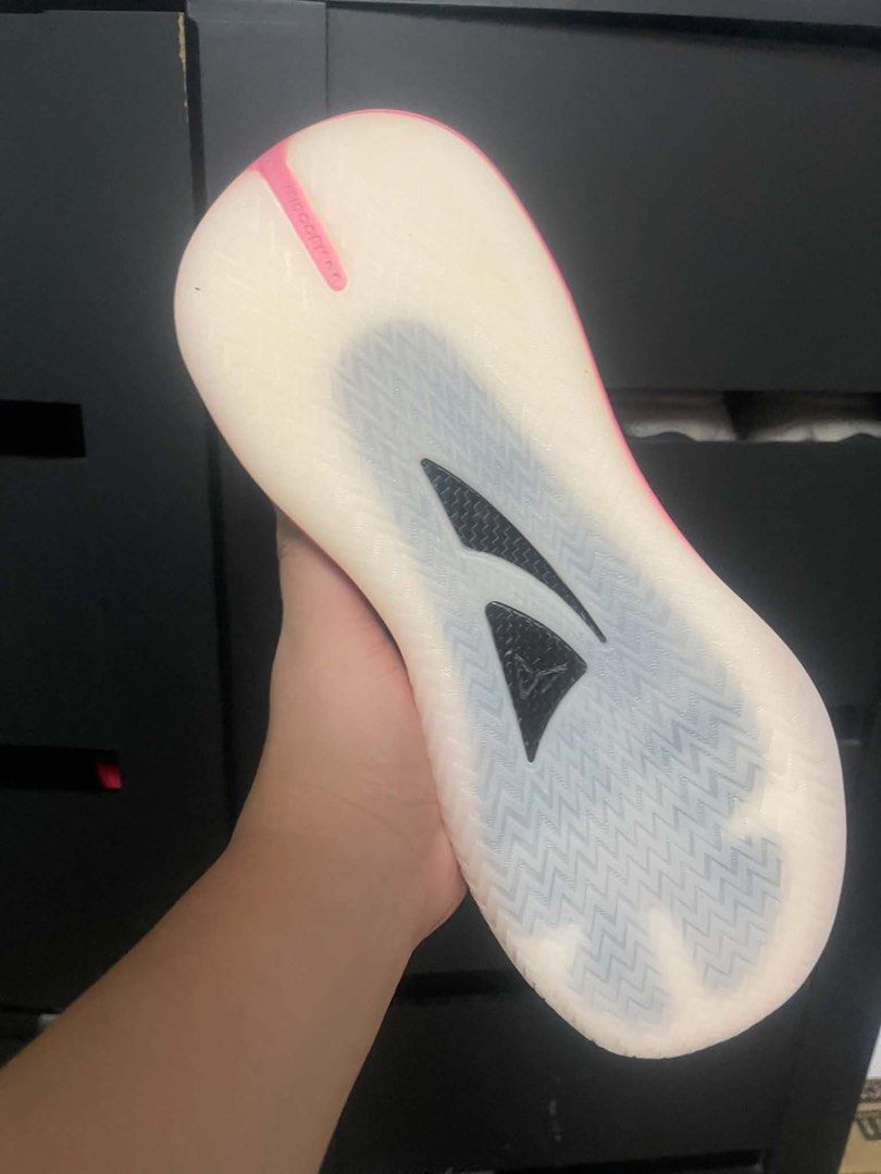 Brand new VEIDOORN (Category: Sneakers) located in Manila. Submitted by goutson (Listing ID 1468898377, Image 2). Description: Brand new veidoorn Size 9.5us Selling for 2k Pick-up / meet-up mendiola police station Monday to sunday 9am to 9pm.
