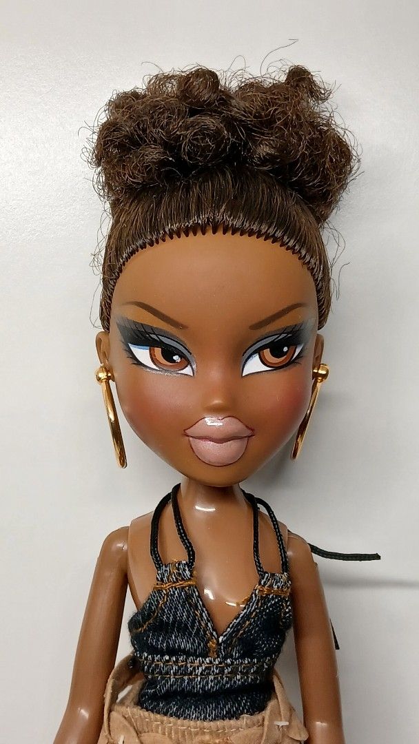 Bratz Dance crew Sasha (Category: Kids Toys) located in Manila. Submitted by m.tsie (Listing ID 1468824153, Image 1). Description: Bratz Dance crew Sasha - put on a glossy lip for anti lip chip (ano raw?) - WYSIWYG Sampaloc manila based gcash lalamove(preferably)/jnt.