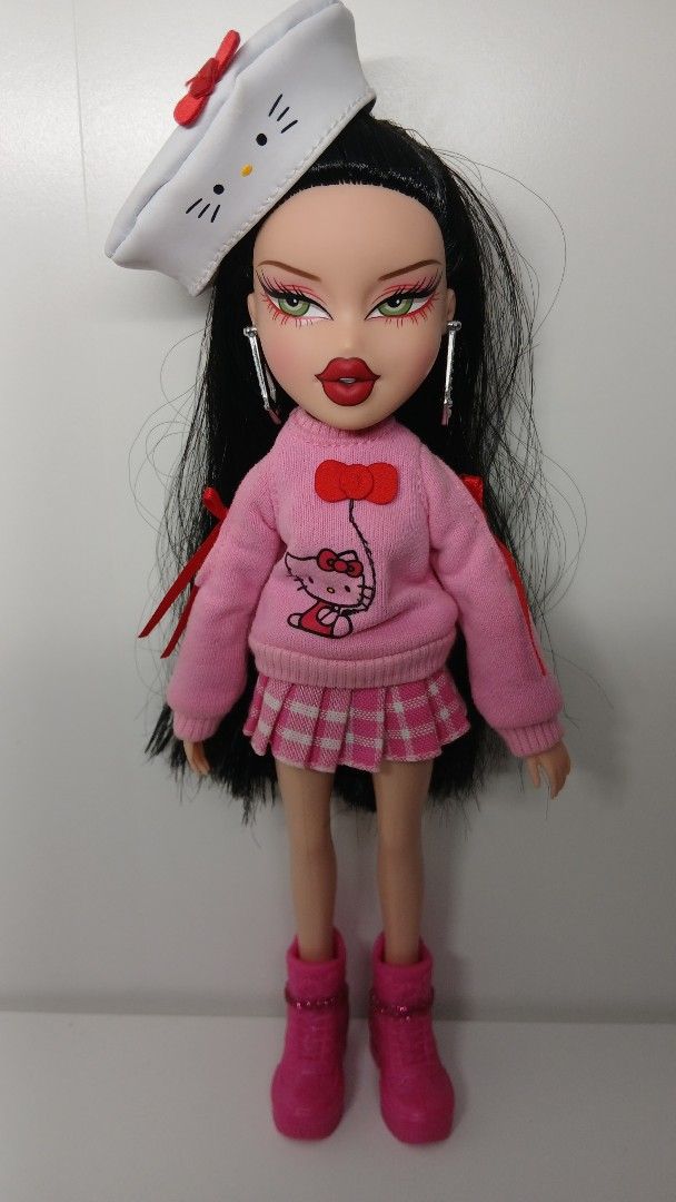 Bratz Pixiez Jade with Hello kitty outfit (Category: Kids Toys) located in Manila. Submitted by m.tsie (Listing ID 1468813097, Image 2). Description: Bratz Pixiez jade - Hello kitty jade outfit (with beret) -Shoes is from pride (I guess) - Ootb condition Sampaloc manila based gcash lalamove(preferably)/jnt.