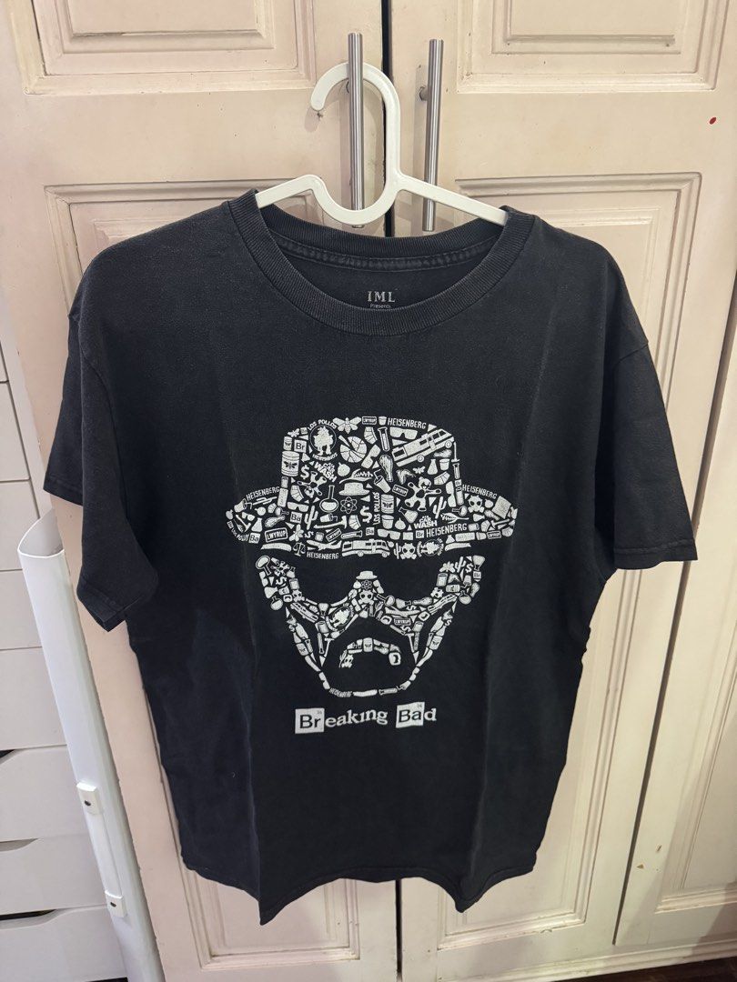 Breaking Bad Heisenberg silhouette (Category: Tshirts & Polo Shirts ) located in Manila. Submitted by harleyy1230 (Listing ID 1468900107, Image 1). Description: .