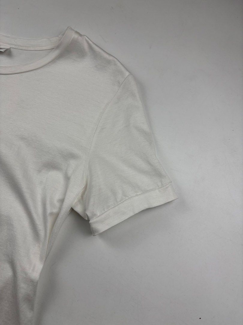 Brioni Cotton T-Shirt (Category: Shirts) located in Makati City. Submitted by ragrepository (Listing ID 1468737672, Image 2). Description: Brioni Cotton T-Shirt Tagged as Large Length- 24” Pit to pit- 17.5” Sleeves- 7” Shoulder-15” Condition-9/10 Flaw- None .