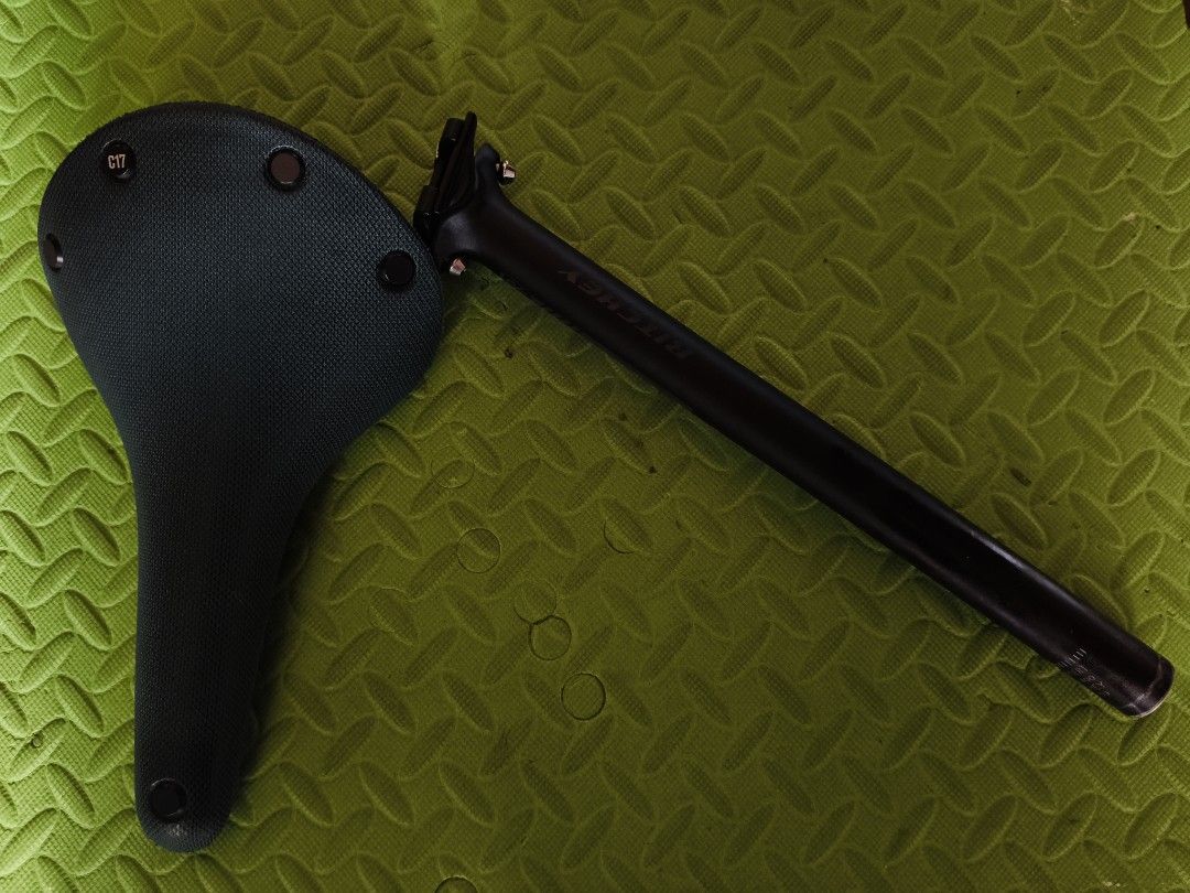 Brooks saddle c17 ritchey seatpost (Category: Bicycles) located in Lupon. Submitted by marcopacquiao (Listing ID 1468853498, Image 3). Description: ritchey seatpost brooks c17.