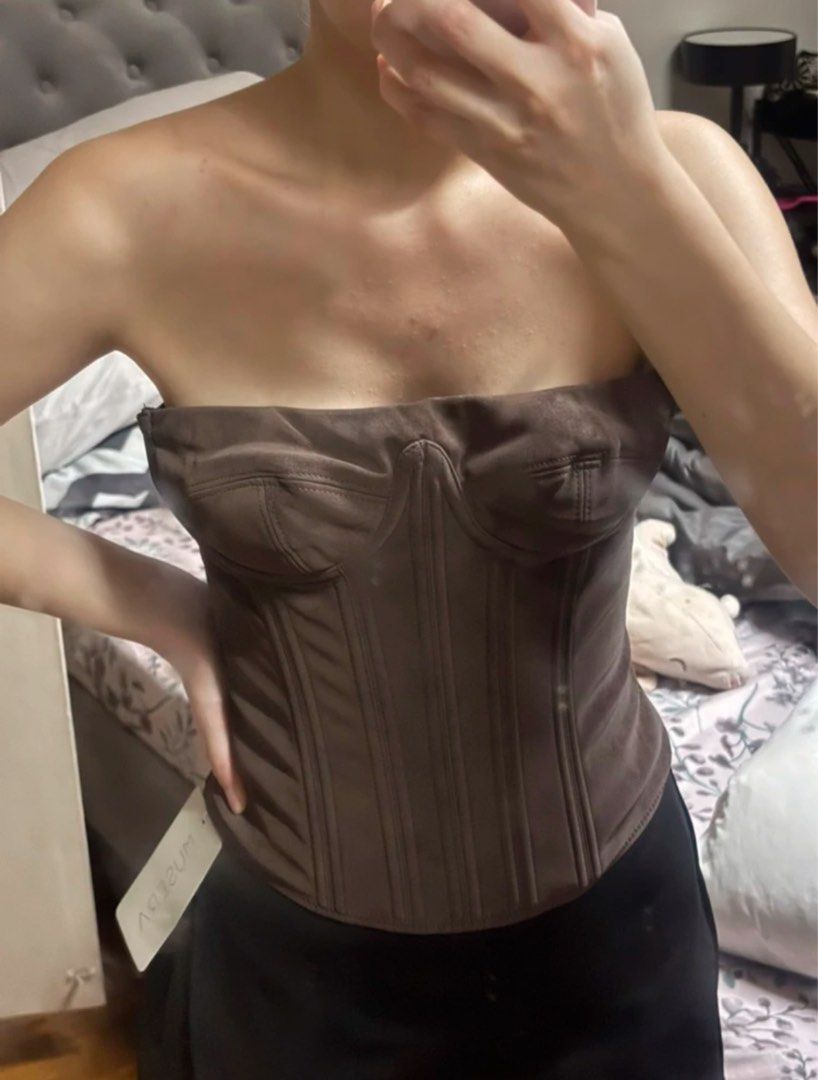 Brown Suede Corset (Category: Sleeveless) located in Makati City. Submitted by aljfth (Listing ID 1468765045, Image 1). Description: .