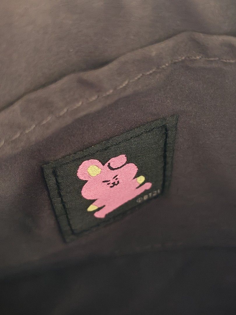 BT21 cooky bag (Category: K-Wave Merchandise) located in Paranaque City. Submitted by shopcadescloset (Listing ID 1468810984, Image 3). Description: BT21 Cooky Padded Hobo Bag from the Line Friends Winter Edition collection, featuring a quilted pattern styled after the character Cooky. - yellowing parts on white plush but i think it can be washed..