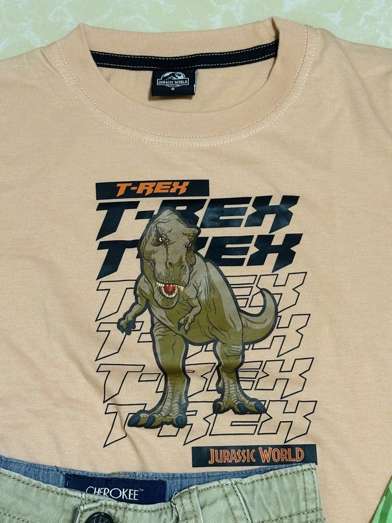Bundle of Four Boys 5-6Y (Category: Babies & Kids Fashion) located in General Trias. Submitted by Mikhails_Shop (Listing ID 1468807495, Image 2). Description: Brand: Avengers, Jurassic, Uniqlo, Cherokee Loc: General Trias, Cavite Shipping: J&T.