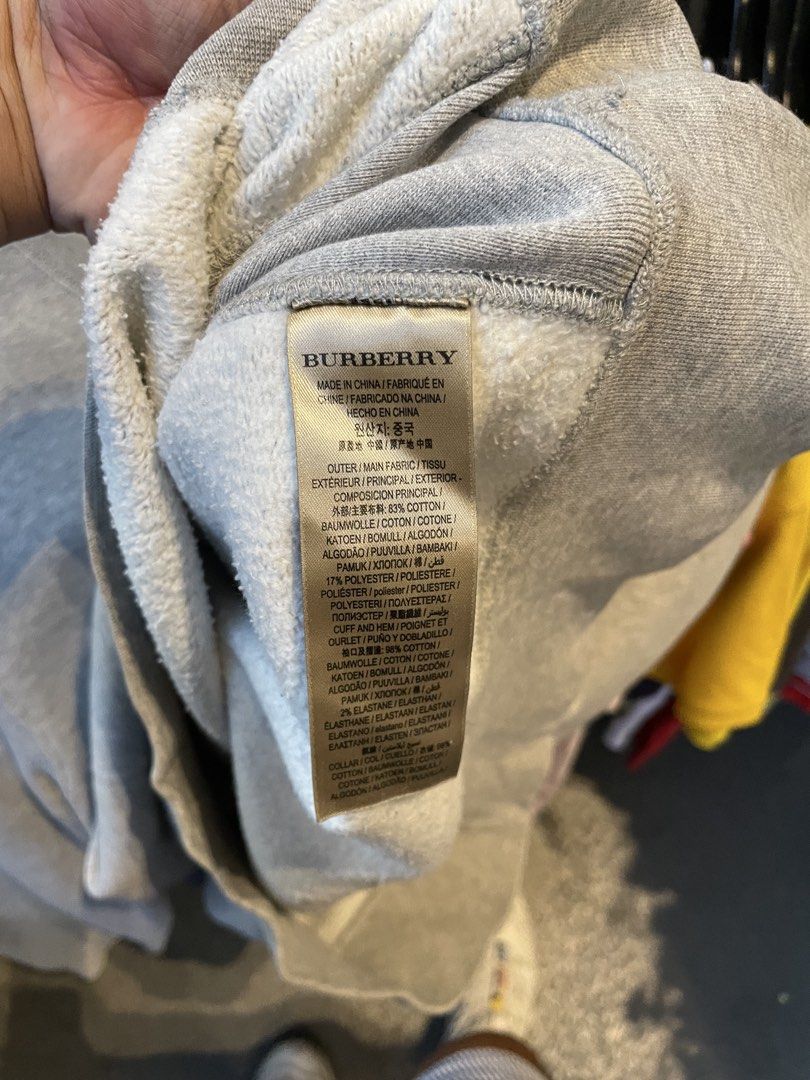 Burberry Embroidered Logo Crewneck (Category: Coats, Jackets and Outerwear) located in Angeles City. Submitted by wa2si (Listing ID 1468800686, Image 3). Description: Size: XL Excellent condition No flaws.