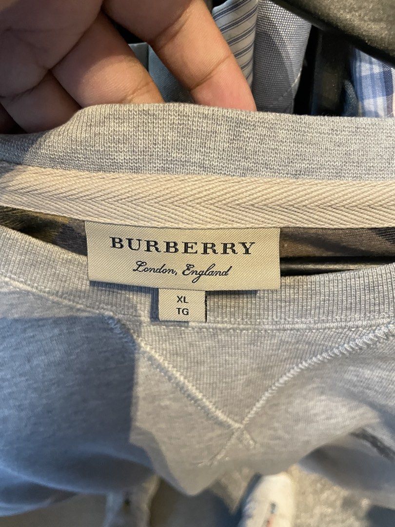 Burberry Embroidered Logo Crewneck (Category: Coats, Jackets and Outerwear) located in Angeles City. Submitted by wa2si (Listing ID 1468800686, Image 2). Description: Size: XL Excellent condition No flaws.