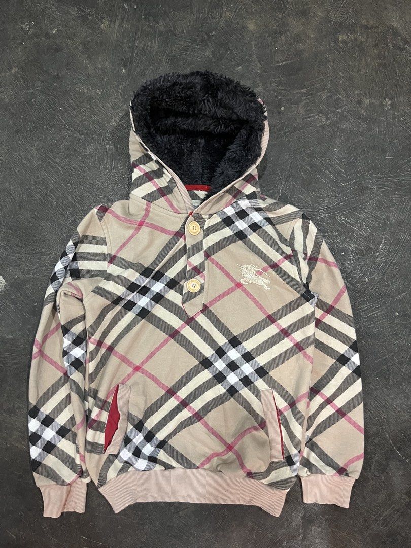 burberry plaid fur jacket (Category: Coats, Jackets and Outerwear) located in Cagayan de Oro. Submitted by tawi. (Listing ID 1468838114, Image 1). Description: Burberry plaid fur jacket Very good condi Fit small to med womens Minimal issue may pinhole sa neck not visible naman Overall goods Dm for more details.