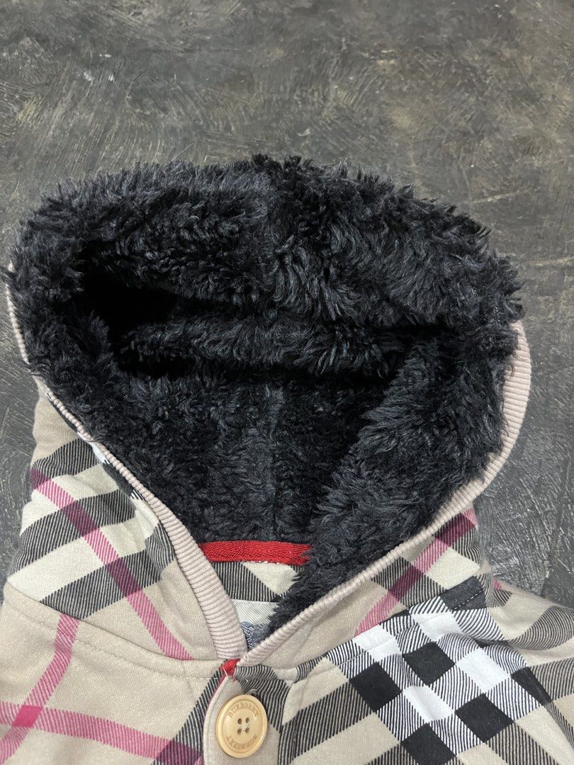 burberry plaid fur jacket (Category: Coats, Jackets and Outerwear) located in Cagayan de Oro. Submitted by tawi. (Listing ID 1468838114, Image 2). Description: Burberry plaid fur jacket Very good condi Fit small to med womens Minimal issue may pinhole sa neck not visible naman Overall goods Dm for more details.