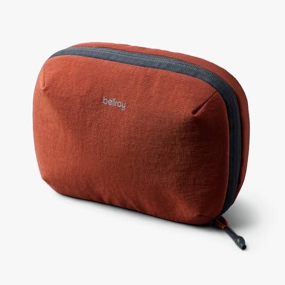 Buying > Bellroy lite Tech Kit (Category: Luxury Bags & Wallets) located in Caloocan City. Submitted by stvgrc (Listing ID 1468816853, Image 1). Description: Looking for 2 cheapest offer .