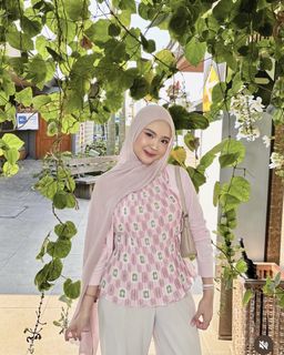 (Kategori: ) berada di . Dikirim oleh she.stuff14 (ID iklan 1468745476, Gambar 1). Deskripsi: .
