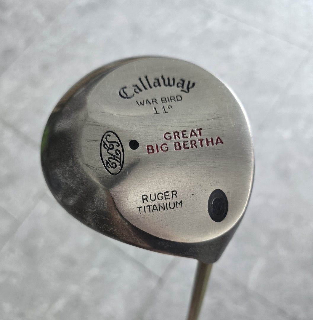 Callaway Great Big Bertha War Bird Driver 11° /IM (Category: Golf) located in San Juan City. Submitted by YardSaleSanJuan (Listing ID 1468728772, Image 1). Description: - Brand/Model: Callaway Great Big Bertha Driver - Loft: 11 degrees with Ruger titanium war bird soleplate - Shaft: Regular flex G.B.B. UL by Graphite Design and Callaway - Condition: Classic club with normal signs of play on the face and sole - Inclusions: Original knit headcover 