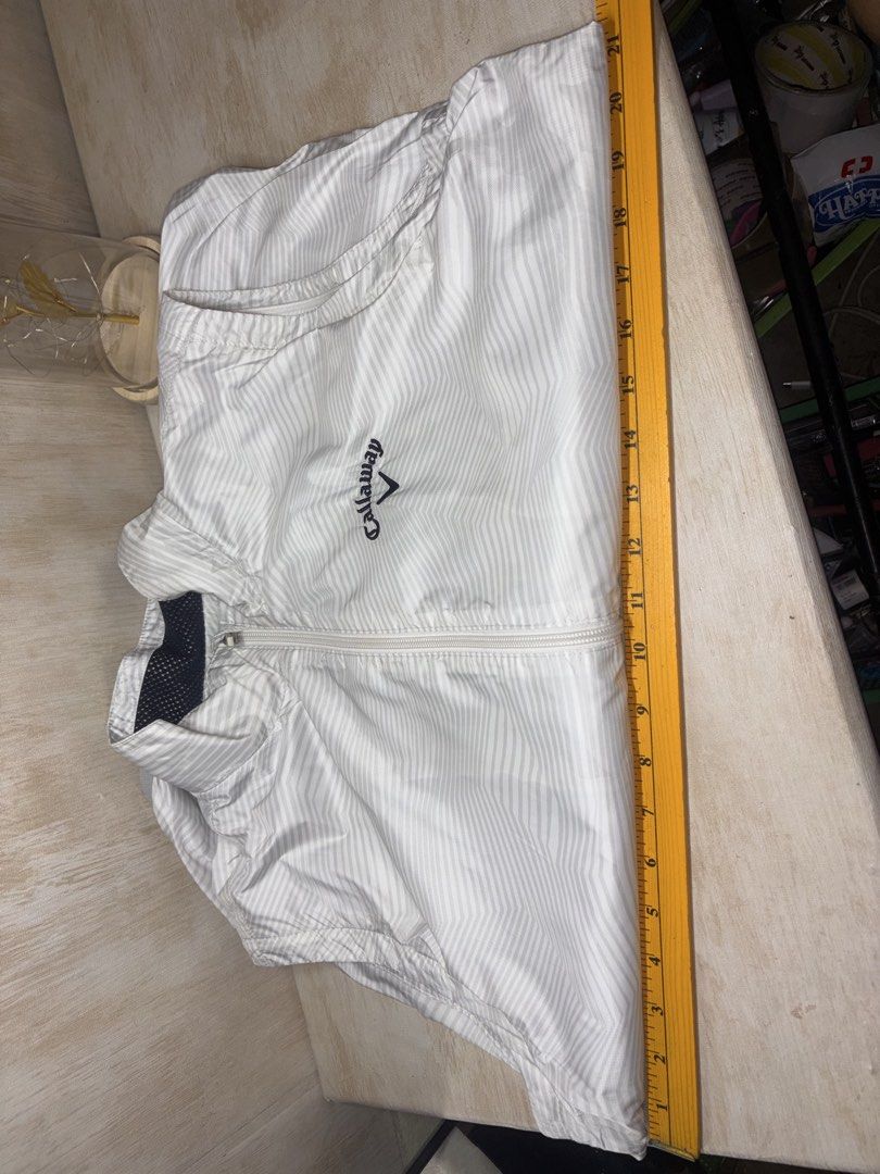 CALLAWAY MENS GOLF FULLZIP VEST (Category: Vests) located in Cabuyao City. Submitted by pormanation-thrift-store (Listing ID 1468902348, Image 2). Description: CALLAWAY MENS GOLF FULLZIP VEST Condition: LIKE NEW Color rate: 10/10 (PWEDE SA MASELAN) Size: LARGE Dimes: 21”Wx26”L Issue: NONE✅ Price: 1200.