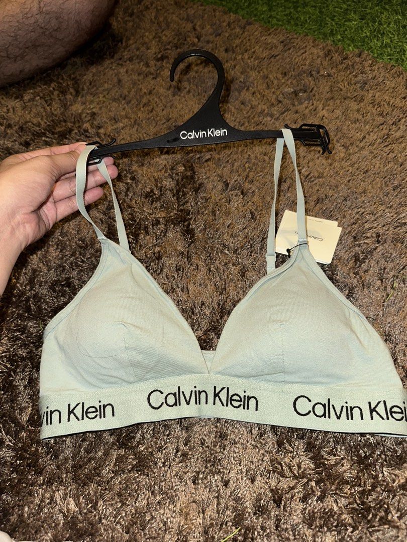 Calvin Klein Cotton Stretch Renewed (Category: Undergarments & Loungewear) located in Pasig City. Submitted by thesipsnapofficial (Listing ID 1468855187, Image 1). Description: .